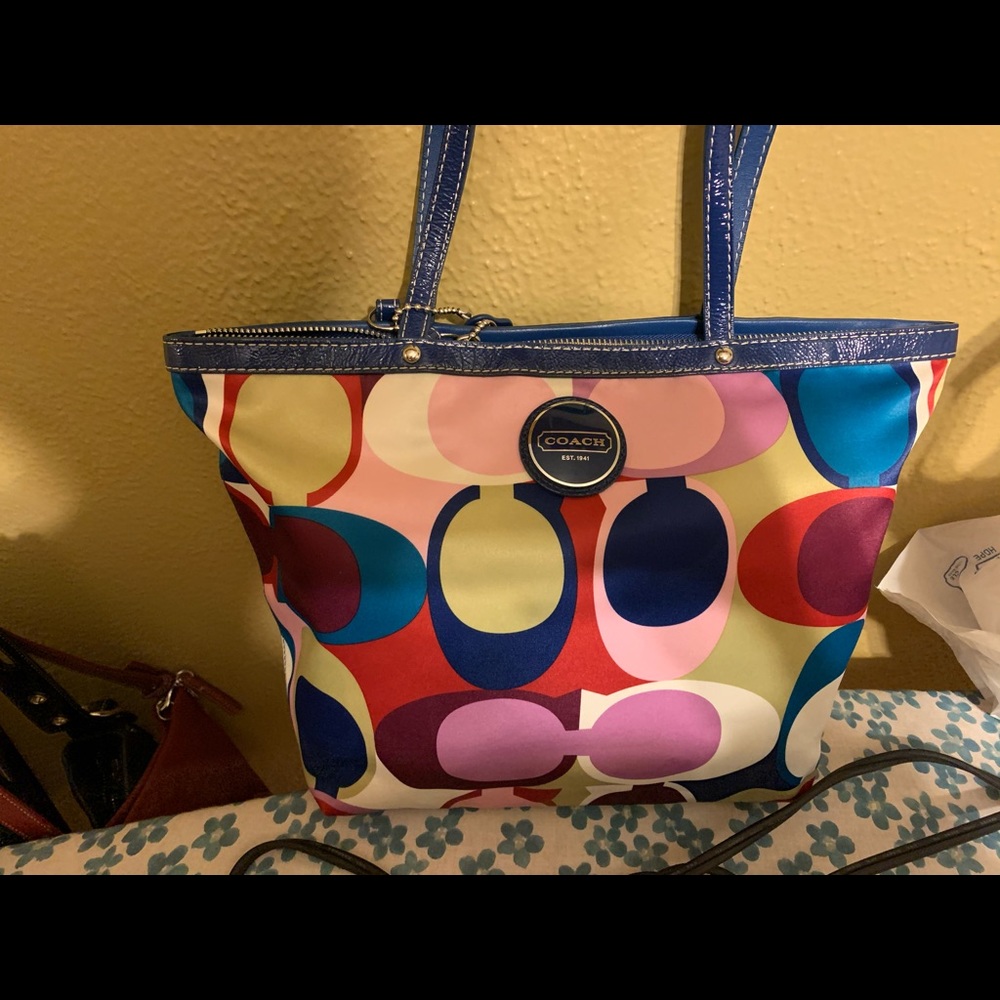 Coach shoulder bag
